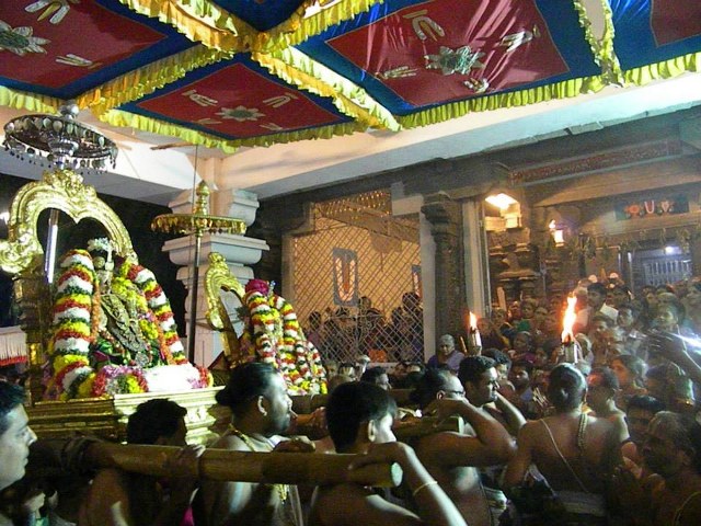 Kanchi Devaperumal Theppotsavam at Ananta Saras Day 3  2014 -35_640x480