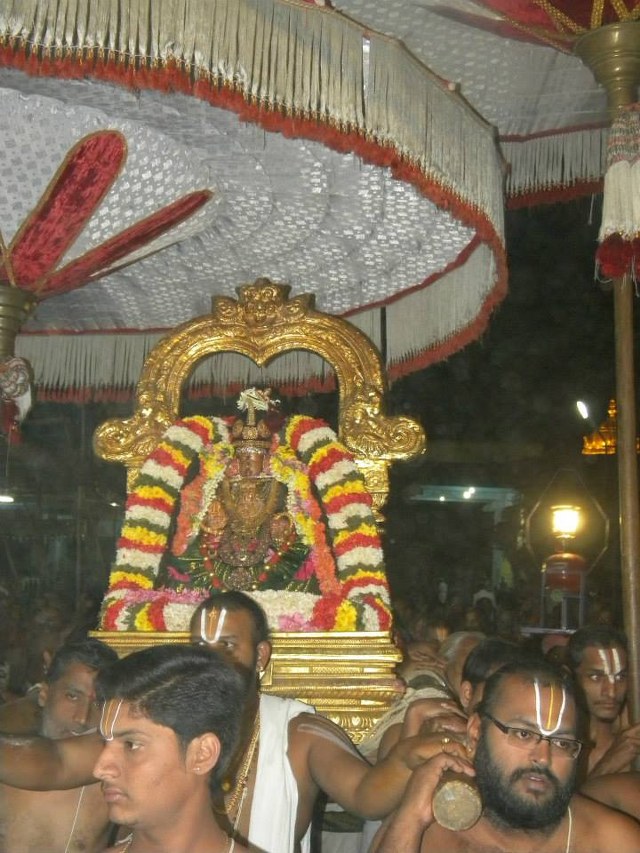 Kanchi Devaperumal Theppotsavam at Ananta Saras Day 3  2014 -36_640x853