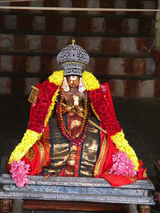 Kanchipuram Devaperumal Irappathu day 6 2014--13