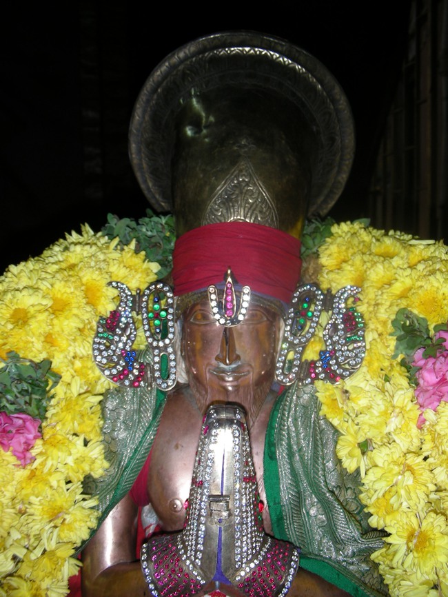 Koorathazhwan Thirunakshatram at Thiruvallur Veeraraghava temple 2014--02
