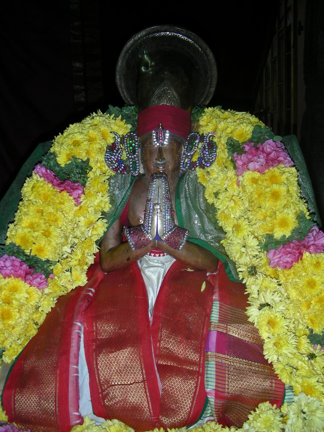 Koorathazhwan Thirunakshatram at Thiruvallur Veeraraghava temple 2014--03