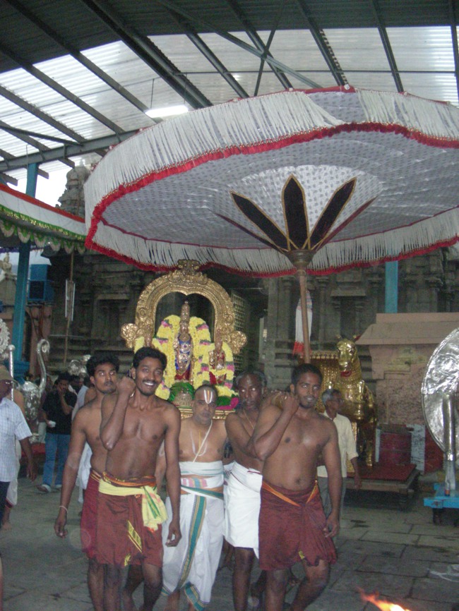 Koorathazhwan Thirunakshatram at Thiruvallur Veeraraghava temple 2014--12