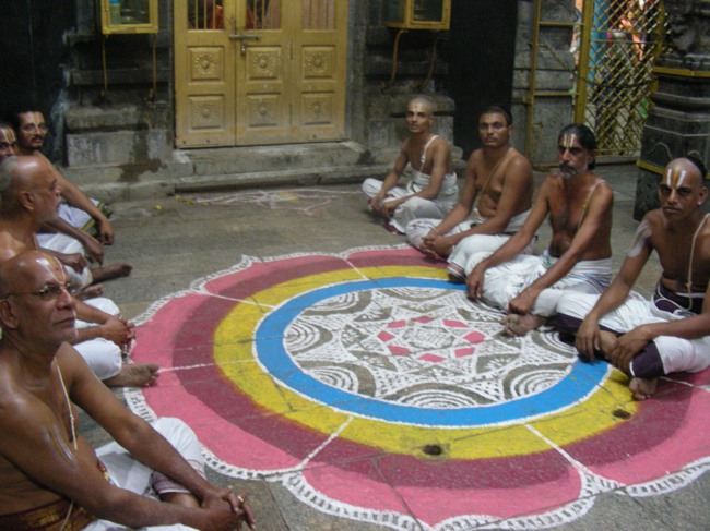 Koorathazhwan Thirunakshatram at Thiruvallur Veeraraghava temple 2014--22