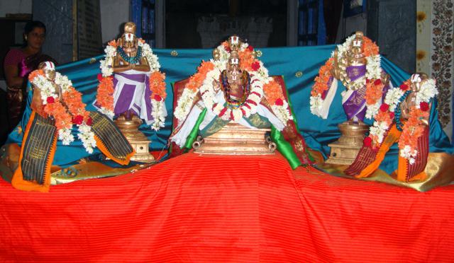 Nammazhwar Thiruvadi Tozhal Thiruvelukkai-08