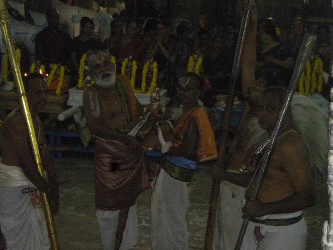 Nammazhwar thiruvadi thozhal Sarangapani temple 2014-16