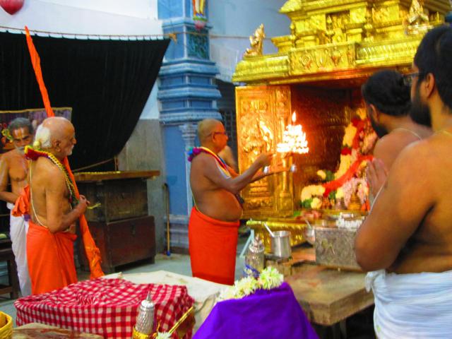 Parakala Swami_Srimath Azhagiyasingar_066