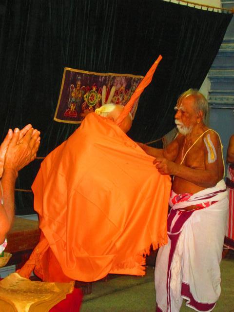 Parakala Swami_Srimath Azhagiyasingar_088