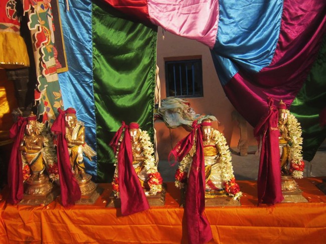 Saidapet Sri Prasanna Venkatesa Peruma Irappathu day 7 2014--09