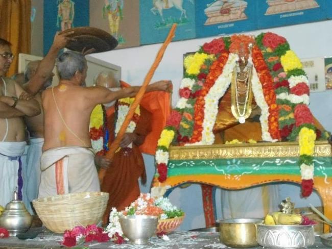 Sri Parakala Jeeyar Mangalasasanam at Hydrebad Andavan ashramam 2013-06