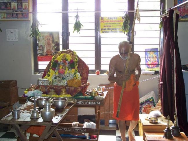 Sri Parakala Jeeyar Mangalasasanam at Hydrebad Andavan ashramam 2013-08