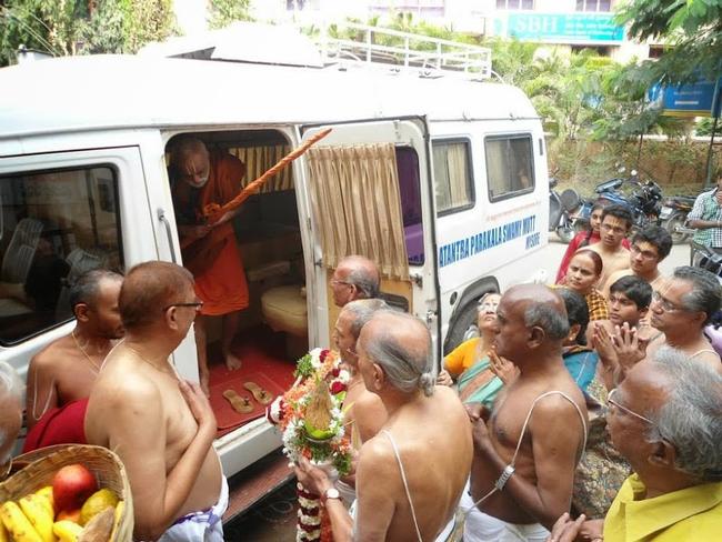 Sri Parakala Jeeyar Mangalasasanam at Hydrebad Andavan ashramam 2013-27