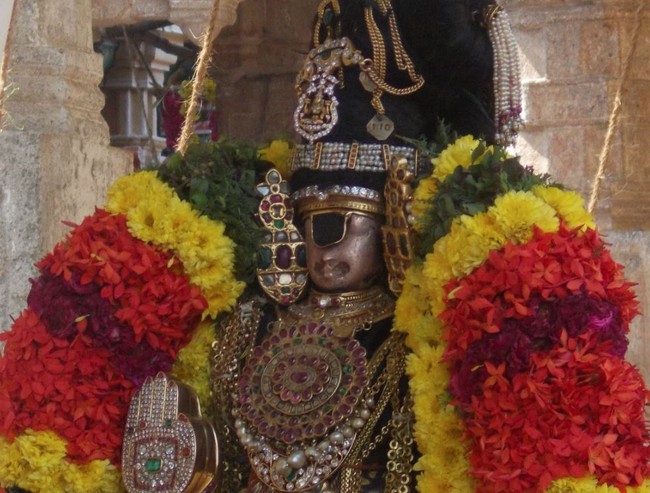 Srirangam Namperumal Irappathu utsavam Day 5 2014 -02