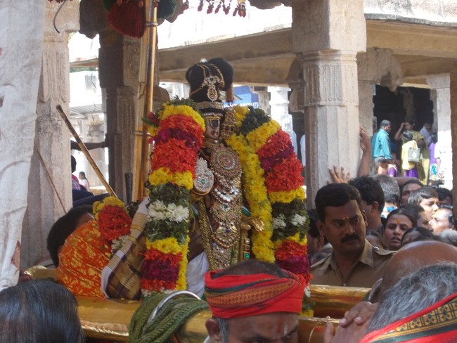 Srirangam Namperumal Irappathu utsavam Day 5 2014 -04