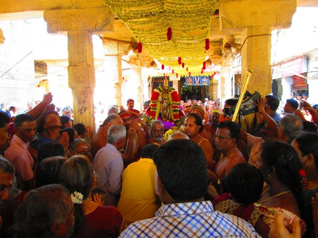 Srirangam Rappathu Day 4  2014-10