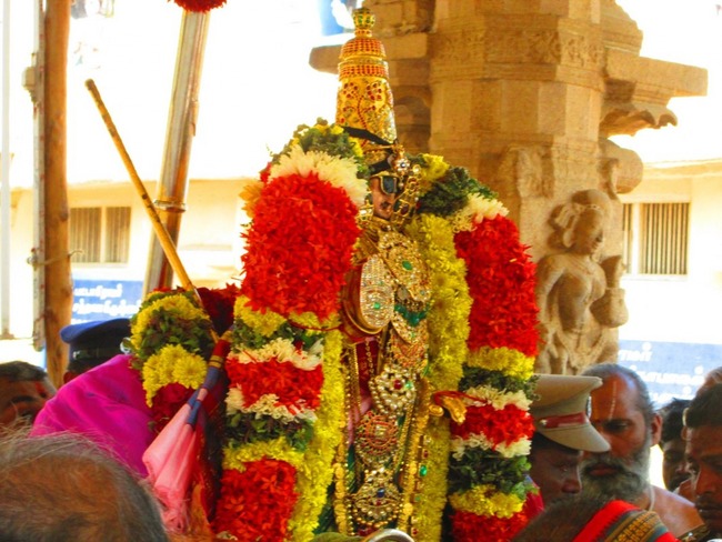 Srirangam Rappathu Day 4  2014-19