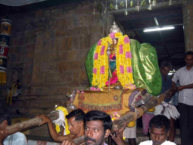 Thirukannamangai Bhakthavatsala Perumal Irappathu day 8 2014--01