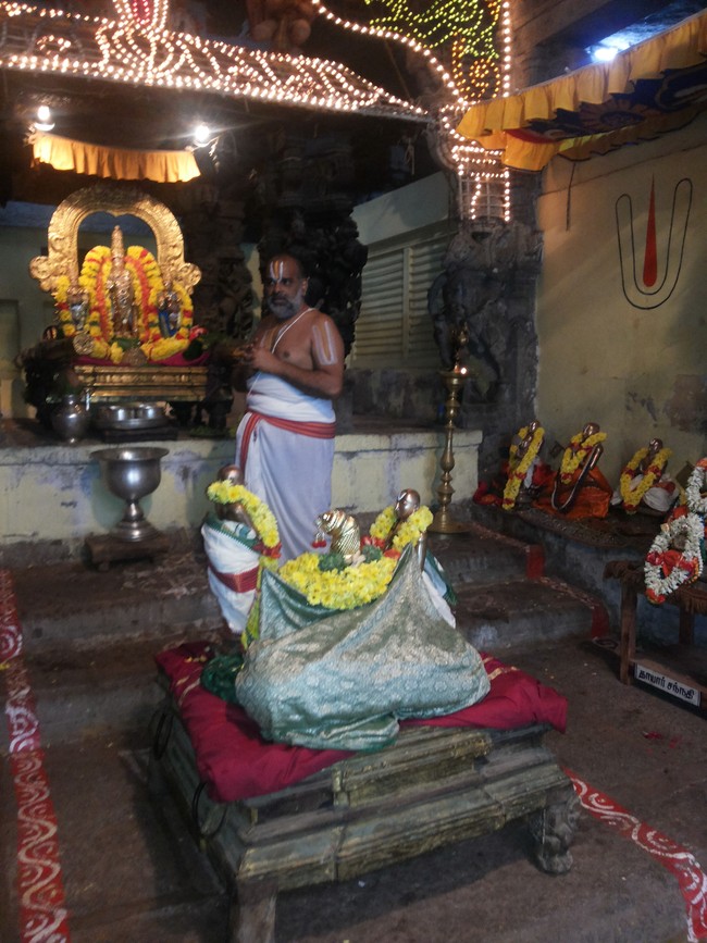 Thiruvallur Veeraraghava Perumal Temple Irappathu day 6 2014 -09