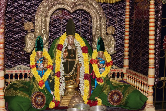 Thiruvallur Veeraraghava Perumal Temple Pagal pathu day 3 Utsavam 2013--04