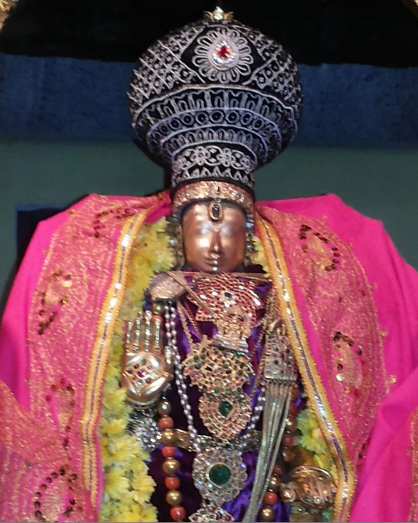Thiruvallur Veeraraghava perumal  Rappathu Utsavam Day 2 2014-11