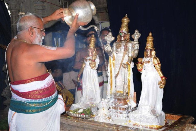 Vaikunda Ekadasi Lower Ahobilam Thirumanjanam 2014--00
