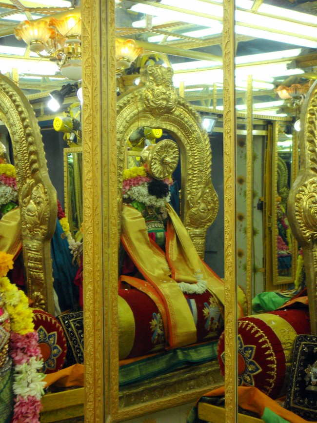 Vaikunda Ekadasi Sevai at Thiruvellukkai 2014 -04