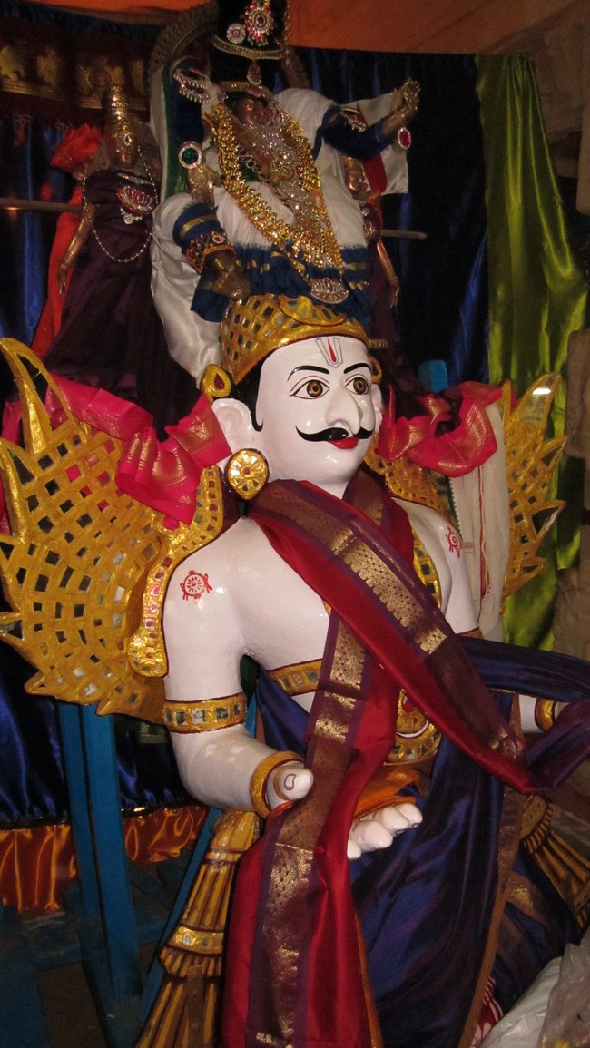Vaikunda Ekadasi at Karivaradharaja Perumal temple Punjai Puliampatti 2014  -02