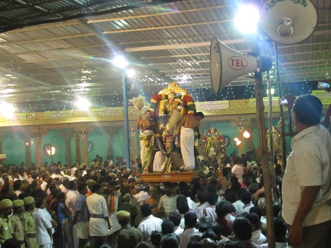 120th Thirunangur 11 Garuda Sevai  2014--0032