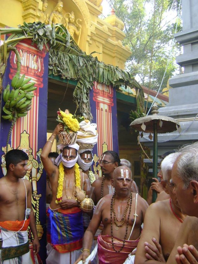 Arumbakkam Satya Varadharaja Perumal Kovil Venugopalan Sannadhi Samprokshanam 2014 -06