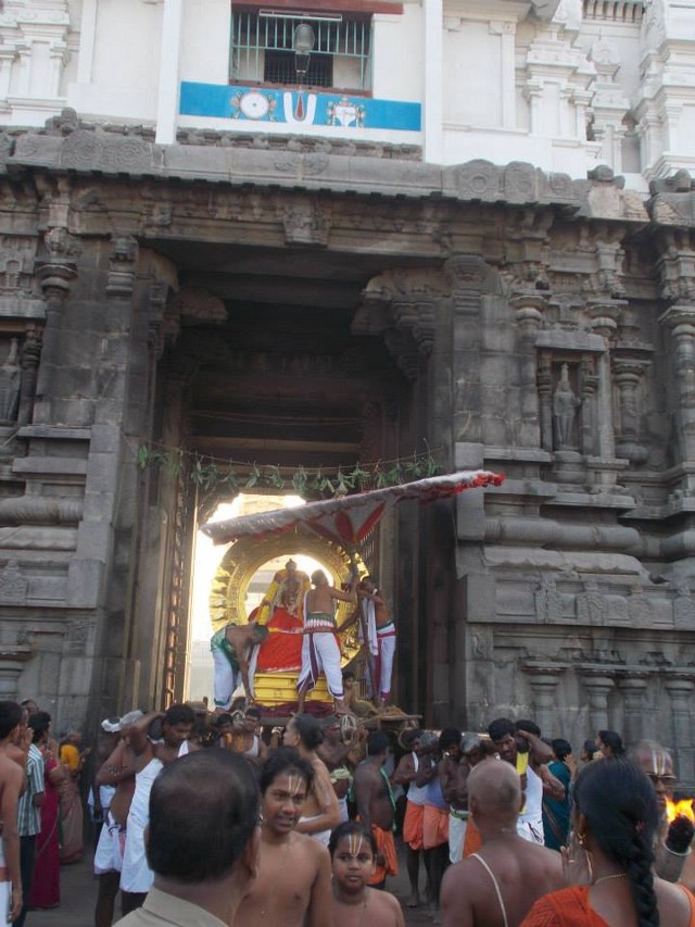 Kanchi Varadharaja  Rathasapthami SUrya Prabhai 2014 -22