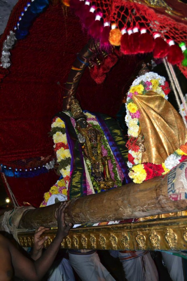 Peyazhwar Mangalasanam to Parthasarathy during ekkadhuthangal utsavam 2014--04