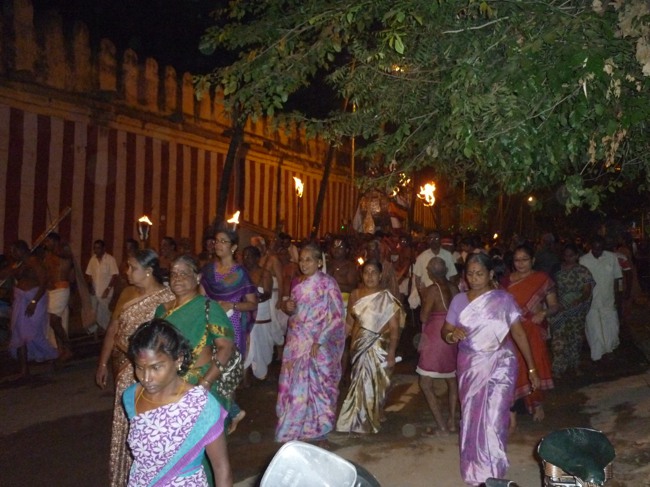 Srirangam Namperumal Boopathi Thirunal Hamsa Vahanam  2014--26