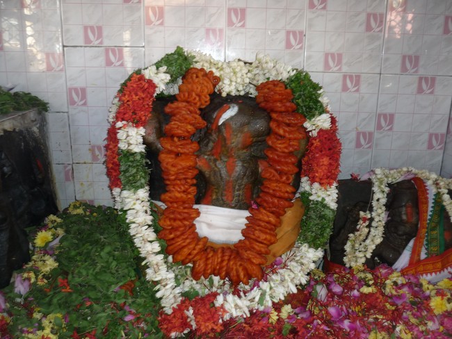 Srirangam Uthra veedhi Anjaneyar Laksharchanai day 3  2014 -01