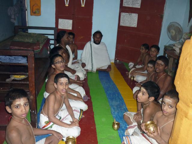 Swami Desikan Thirumaligai_Srirangam_00