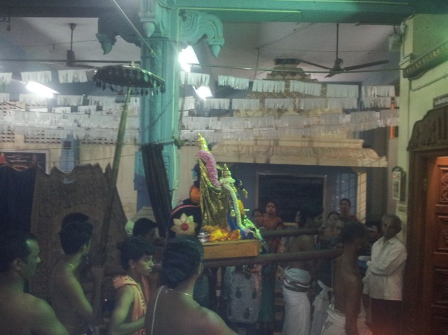 Taramani Srinivasa Perumal Temple paramapada nathan sevai 2014--0004
