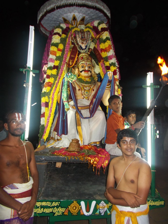Thai Ammavasai Purappadu at Therazhundur Amaruviyappan Temple 2014--08