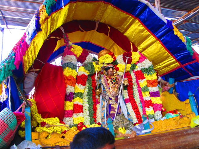 Thirunangur Garuda Sevai Azhwar mangalasasanam at Pandal 2014--0000