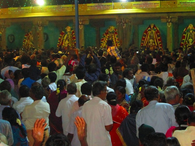 Thirunangur Garuda Sevai Azhwar mangalasasanam at Pandal 2014--0017