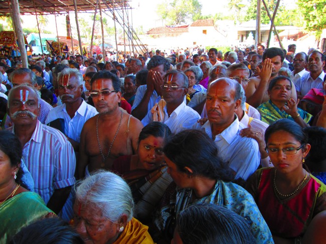 Thirunangur Garuda Sevai Azhwar mangalasasanam at Pandal 2014--0064