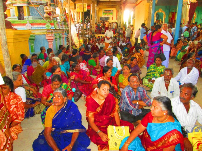 Thirunangur Garuda Sevai Azhwar mangalasasanam at Pandal 2014--0098