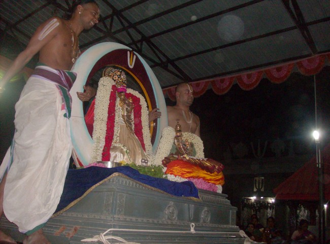 nanganallur sri lakshmi narasimhar chandra prabhai 20-day 4