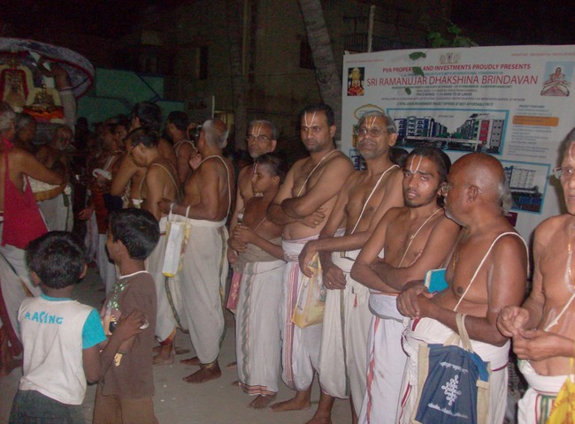 nanganallur sri lakshmi narasimhar chandra prabhai 25-day 4