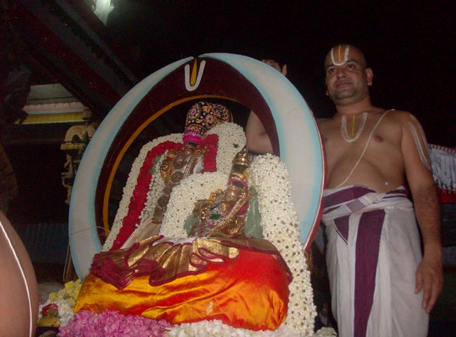 nanganallur sri lakshmi narasimhar chandra prabhai 37-day 4