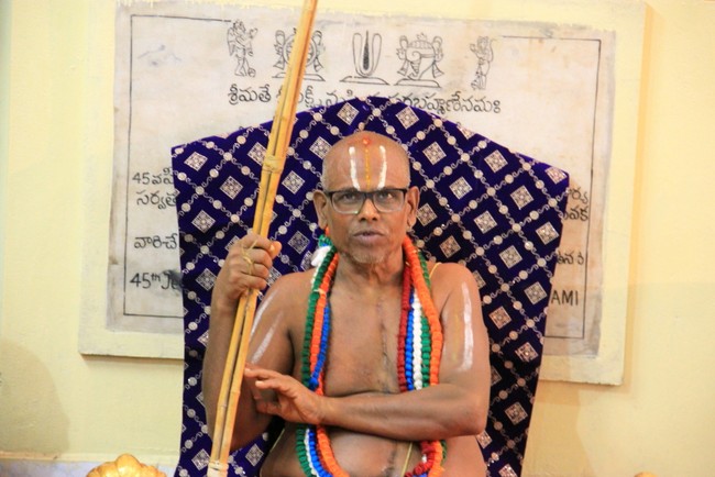 Azhagiyasingar Vijayam  to  Thirupathi AHobila Mutt 2014 -04