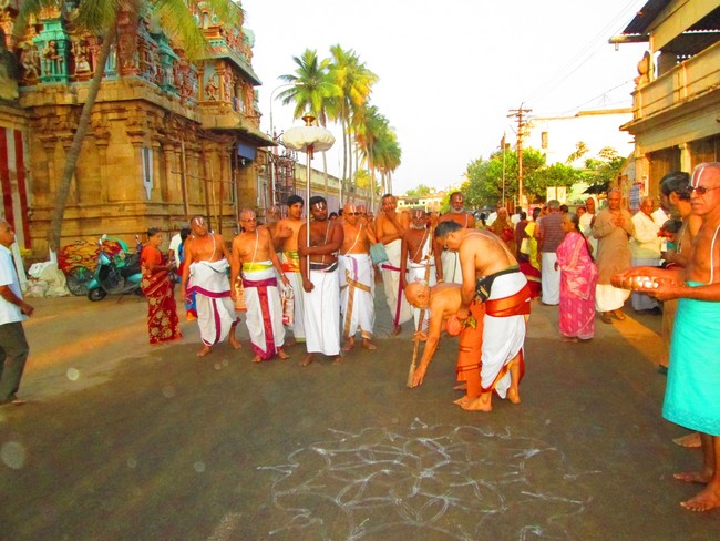 Srirangam Masi Theppam Namperumal Purappadu day 3 2014 -10