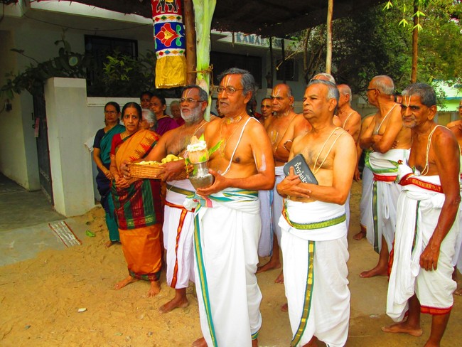 Srirangam Masi Theppam Namperumal Purappadu day 3 2014 -35