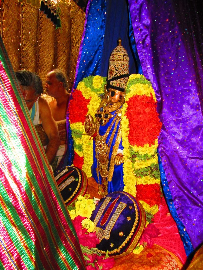 Srirangam Masi Theppam Namperumal Purappadu day 3 2014 -38