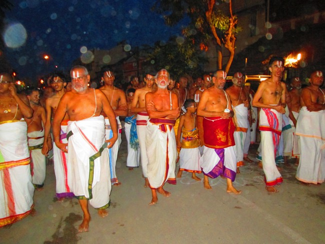 Srirangam Masi Theppotsavam Irattai Prabhai 2014--06