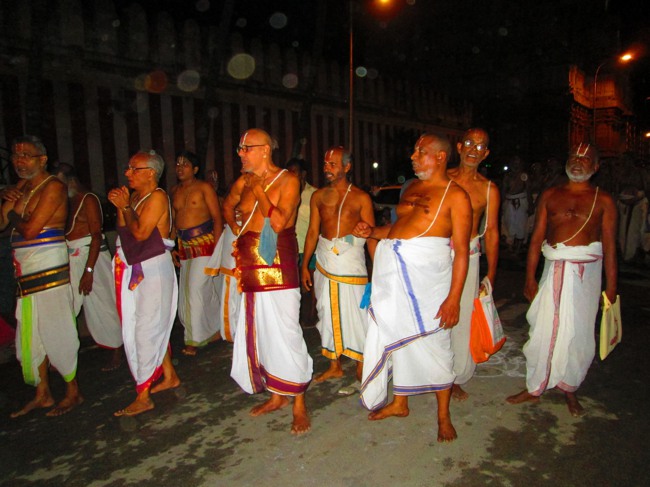 Srirangam Masi Theppotsavam Irattai Prabhai 2014--21