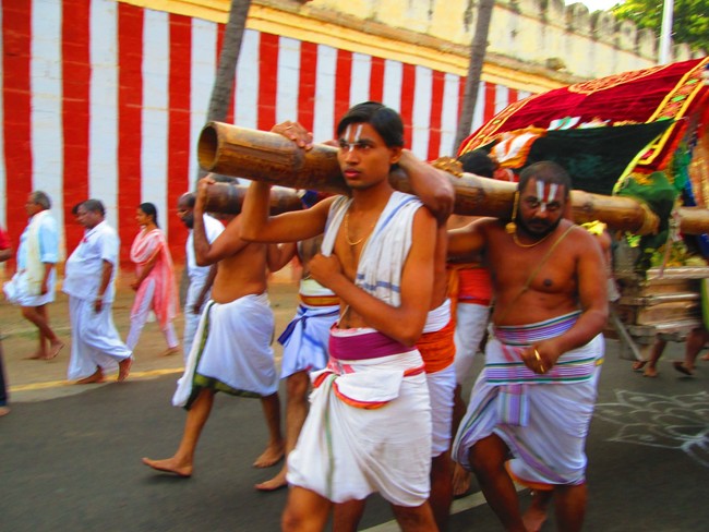 Srirangam Masi Theppotsavam day 2 morning purappadu 2014 -10
