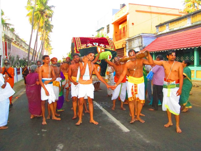 Srirangam Masi Theppotsavam morning  day 5 2014--11